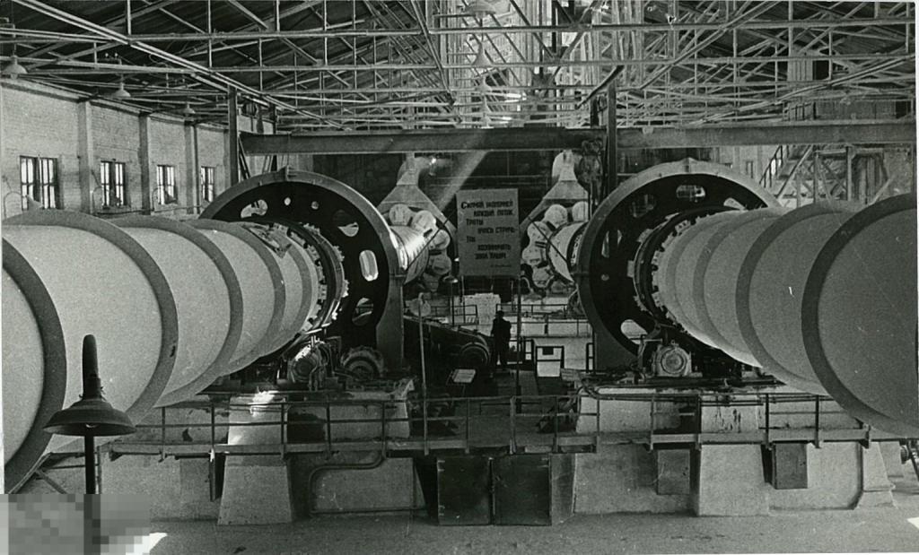 Вращающиеся печи для получения извести. Конец 1960-х гг.