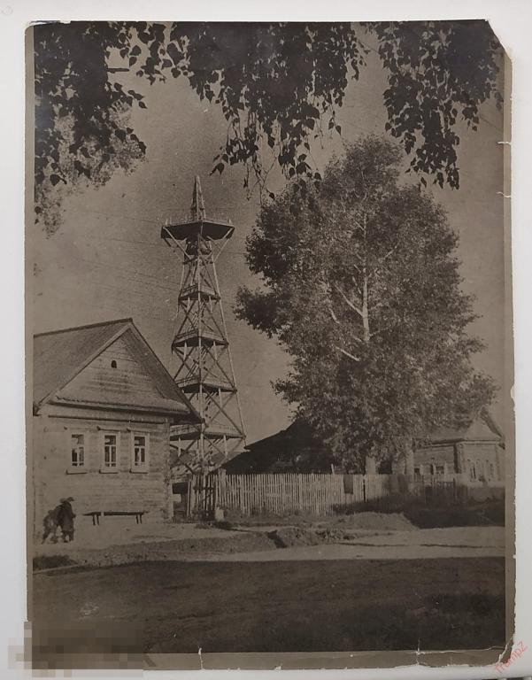 Фотография вышка ЛЭП деревянные дома #117*