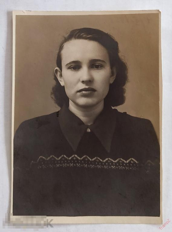 Фотография портрет девушка, мода одежда прическа #118*