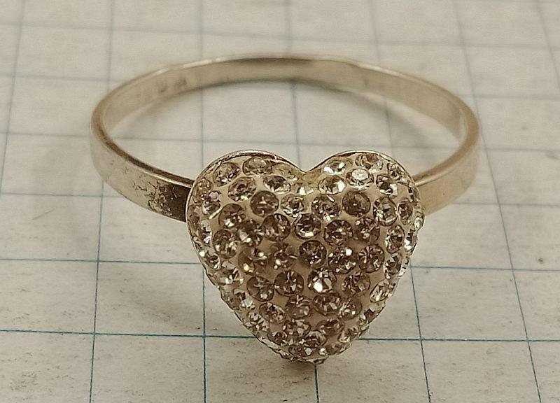 Кольцо серебро 925 пр. 1,5 гр. р-р 13,5 (027026)