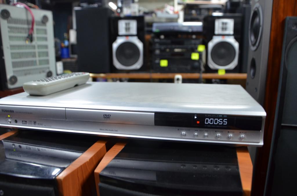 DVD проигрыватель Toshiba SD-2830SR
