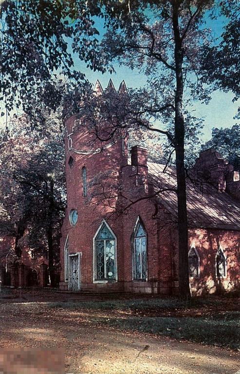 Город Пушкин. Екатерининский парк. Птичный корпус Адмиралтейства. 1979 г.