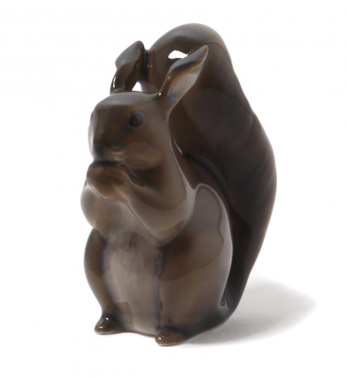 Фарфоровая фигура "Белка". Royal Copenhagen