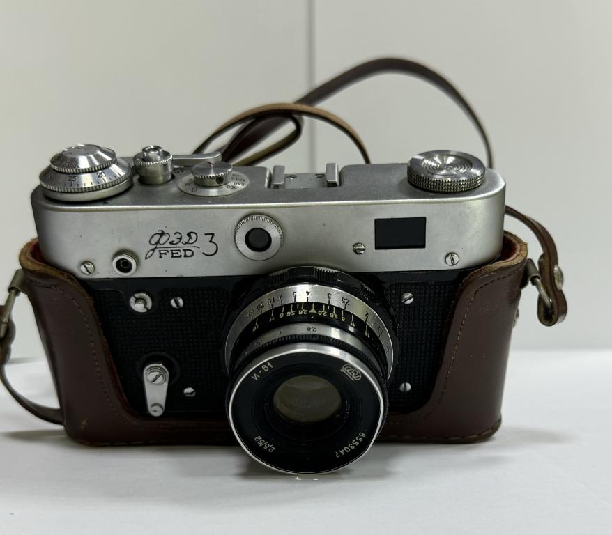 Фотоаппарат ФЭД 3 объектив Индустар 61 И в чехле