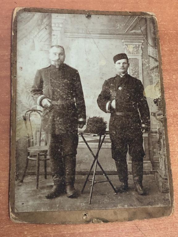 фотография. Военные Р.И.А Знак за отличную стрельбу