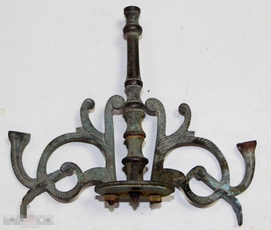 Запчасть, деталь от подсвечника, канделябра. Бронза- латунь. 19 век. Реставраторам