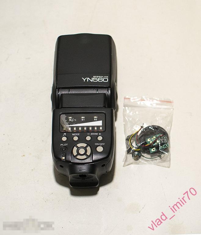 Фотовспышка Yongnuo Yn-560 для Nikon работает ремонт запчасти