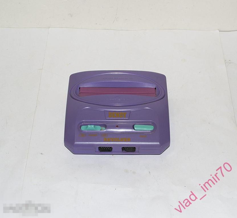 Игровая приставка Денди Dandy revolver (не проверялась)