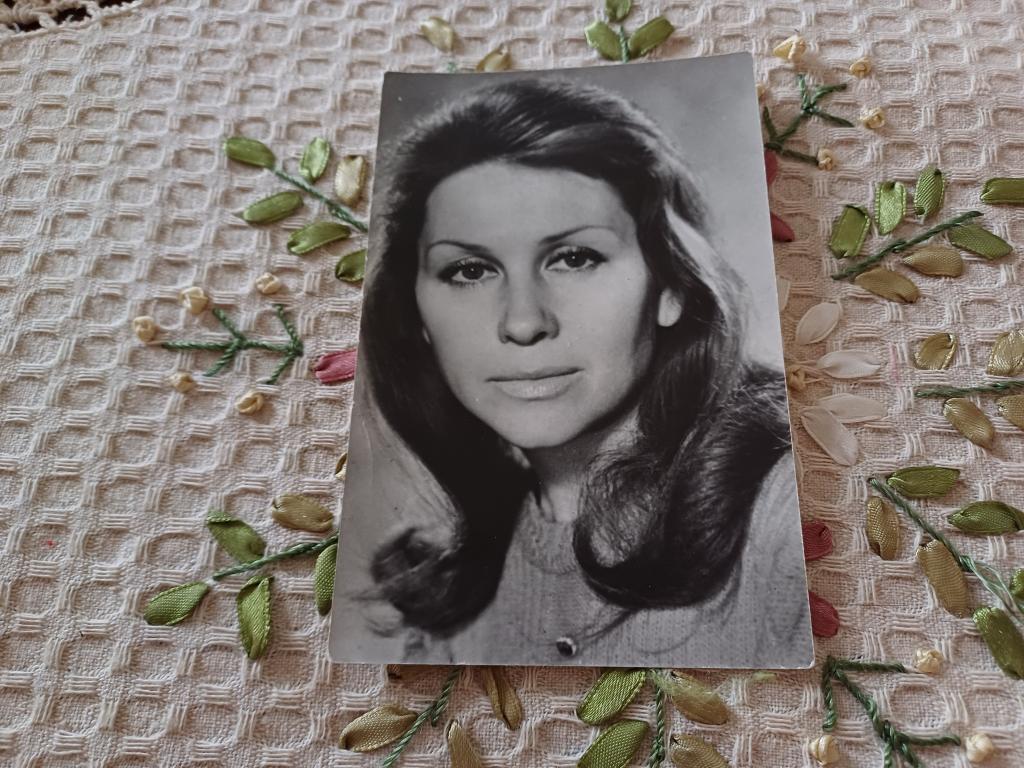 Арт. Людмила Сосюра.  «Укррекламфильм». 1975 г.