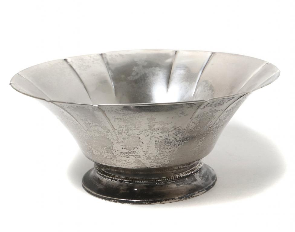Серебряная ваза. Швеция, 1948 год.