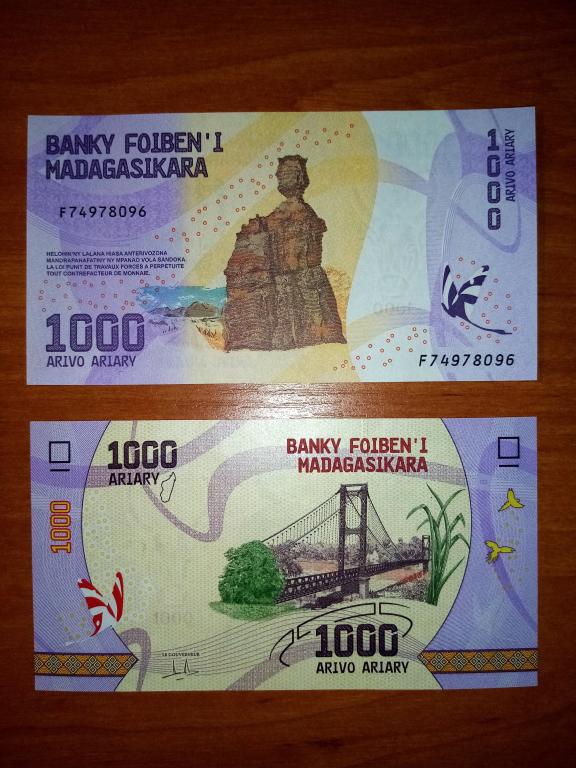 Банкнота Мадагаскар 1000 ариари 2017 год ПРЕСС UNC