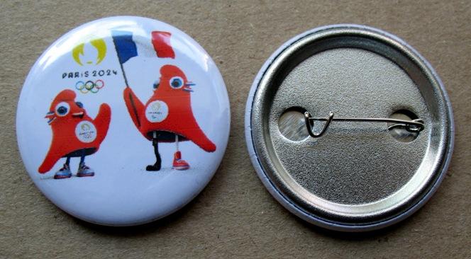 Летняя олимпиада в Париже 2024 г. ОТКРЫТИЕ - фригийский колпак символы олимпиады талисман фриж