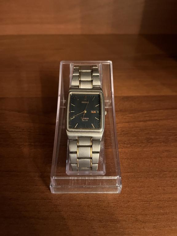 Часы SEIKO titanium титановые. Кварц. Япония. На ходу.