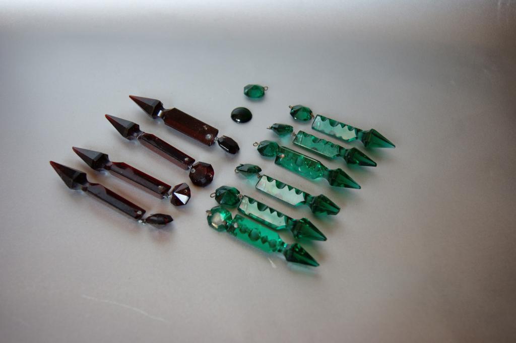 Старинные подвески для люстры, бра 10 шт. цветное стекло Франция