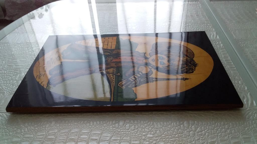 Панно деревянное " Гаврош". СССР. Лак!!! Клеймо!