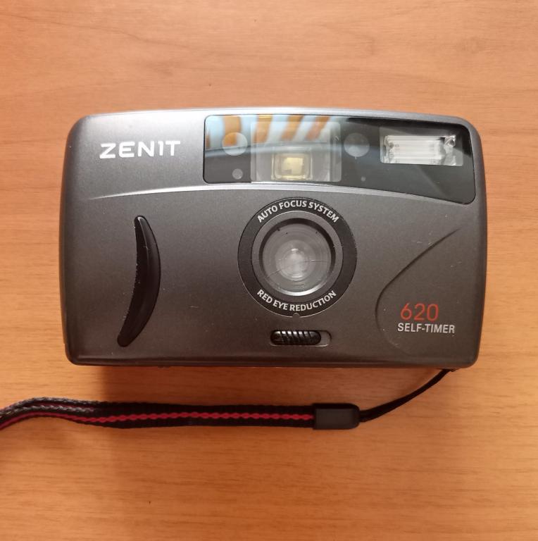 Фотоаппарат ZENIT (620 self-timer)