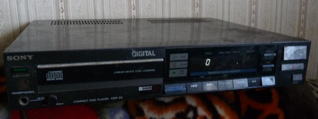 CD-проигрыватель Sony CDP-33, Япония, Made in Japan