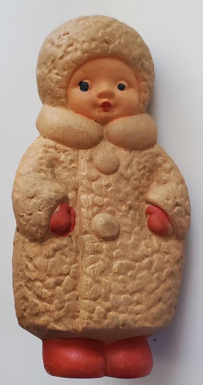 Ребенок в шубке, клеймо треугольник