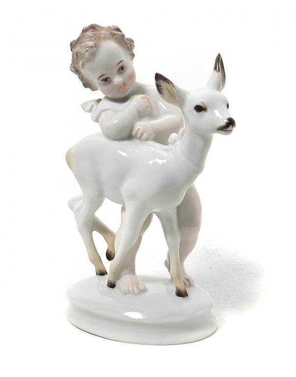 Фарфоровая фигура "Мальчик с оленёнком". Rosenthal