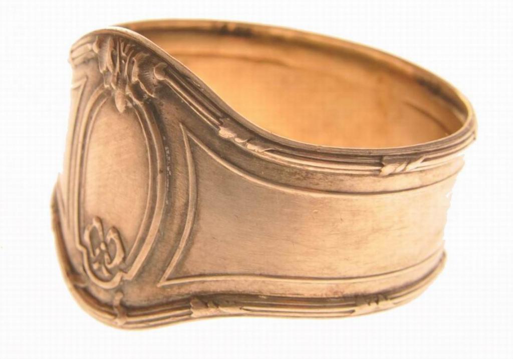 Кольцо под салфетки из серебра 84 пр.