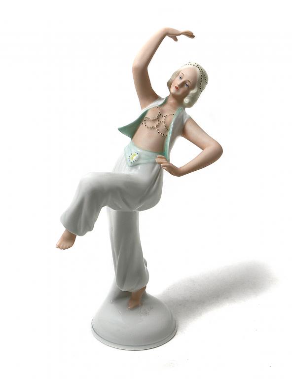 Фарфоровая фигура "Танцовщица​". Schaubach Kunst