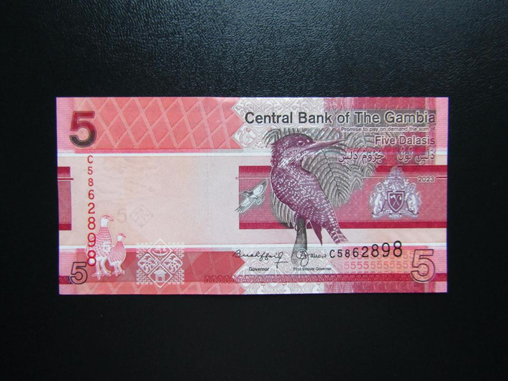 Гамбия - 5 даласи 2023г. UNC.