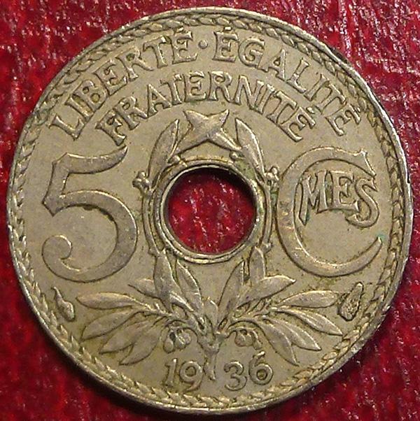 Франция 5 сантимов 1936 года.