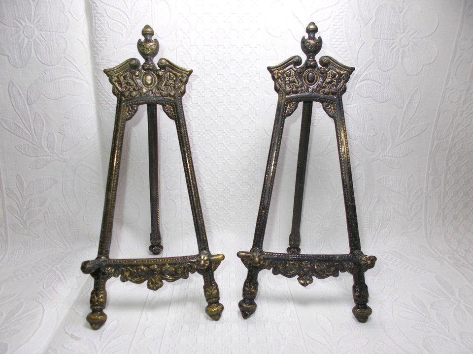 Красивая пара держателей, подставок для картин, тарелок и пр.Латунь.