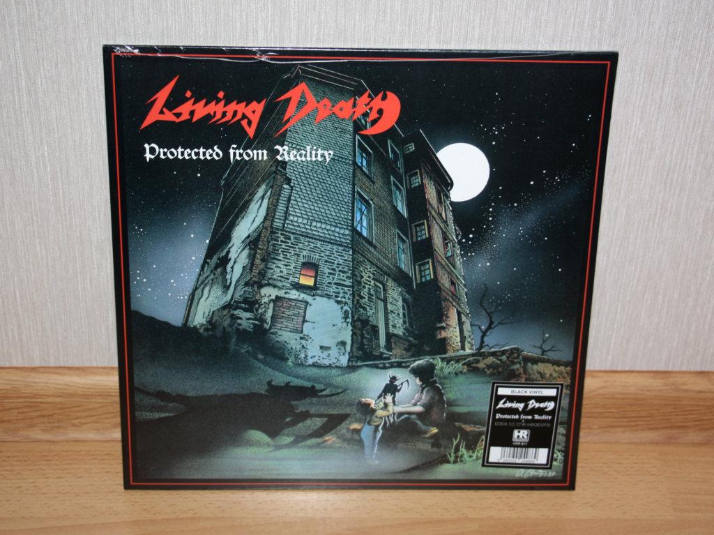 LIVING DEATH "Protected From Reality" LP + 7'' EP
