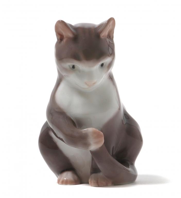 Фарфоровая фигура "Котёнок". Bing & Grondahl