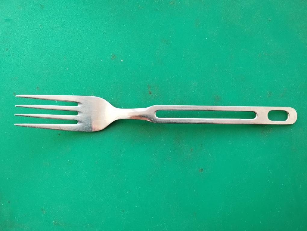 Вилка столовая. Нержавейка. Клеймо STAINLESS STEEL.