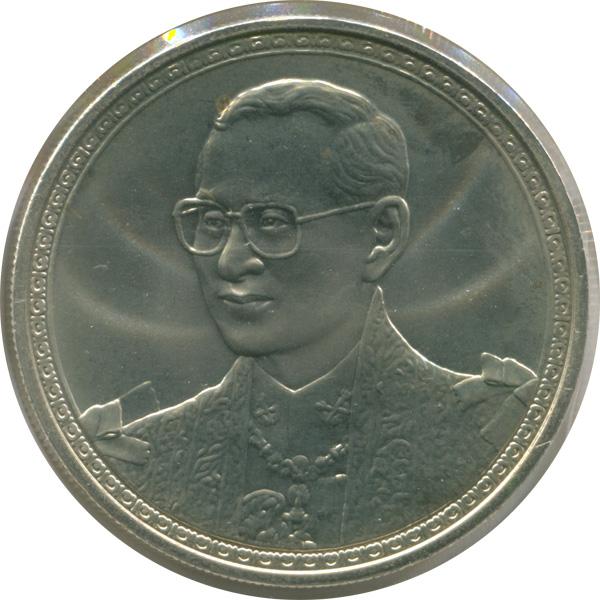 Таиланд 600 бат 2002 г BE2545 Король Рама IX АЦ