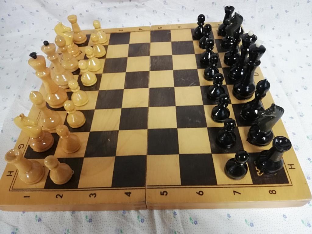 Шахматы СССР Гроссмейстерские  Турнирные Большие  фигуры   Доска 40 *40 см.