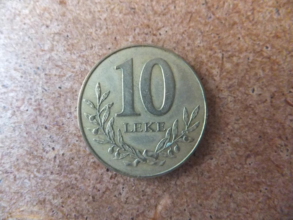 Албания 10 лек 1996 г. Republika e Shqiperise