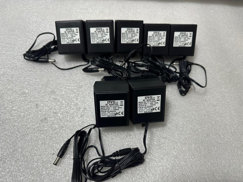 Блок питания DV-91AACUP 9V-1000ma новый