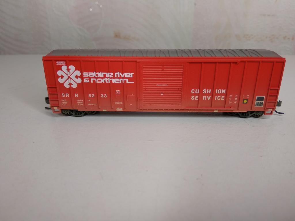 9мм.(N) Athearn 50 футовый крытый вагон FMC SR&N фабрично состарен