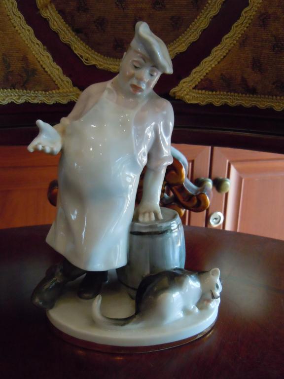 "Кот и повар" ЛФЗ СССР, В.Михалёв, фарфор