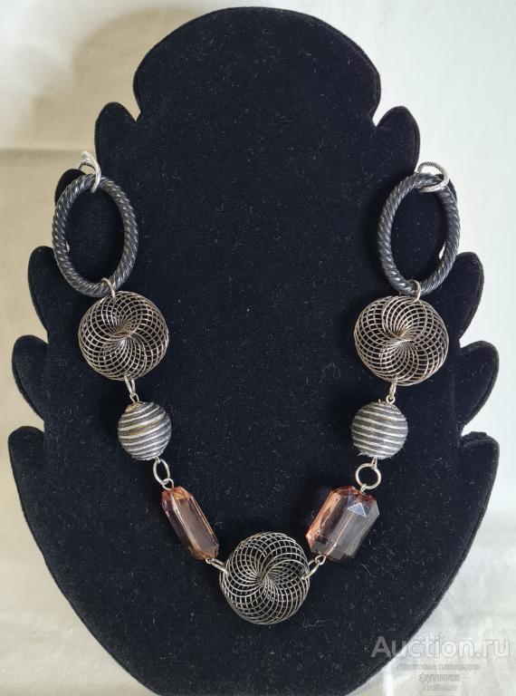 БУСЫ ИНТЕРЕСНЫЕ ВИНТАЖ ПЛАСТИК МЕТАЛЛ ..... 410 22