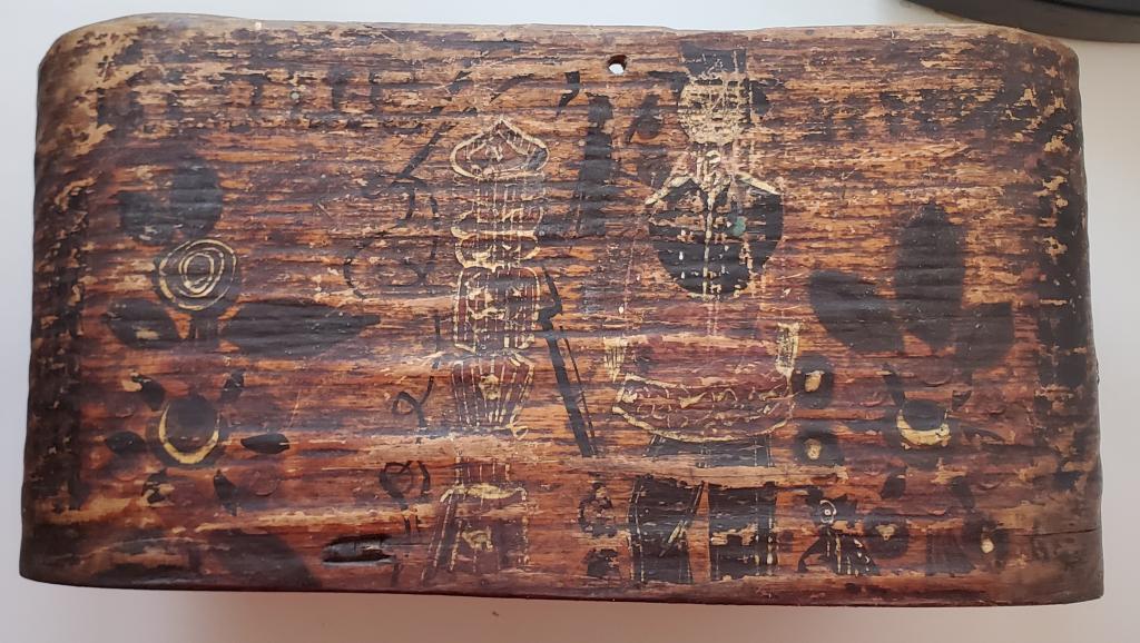 Мочесник старинный Городецкая роспись, Человек с кошкой