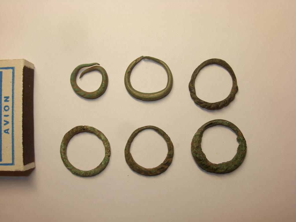 Кольца старинные древние ложновитые и гладкое , бронза патина колечко , 6 штук