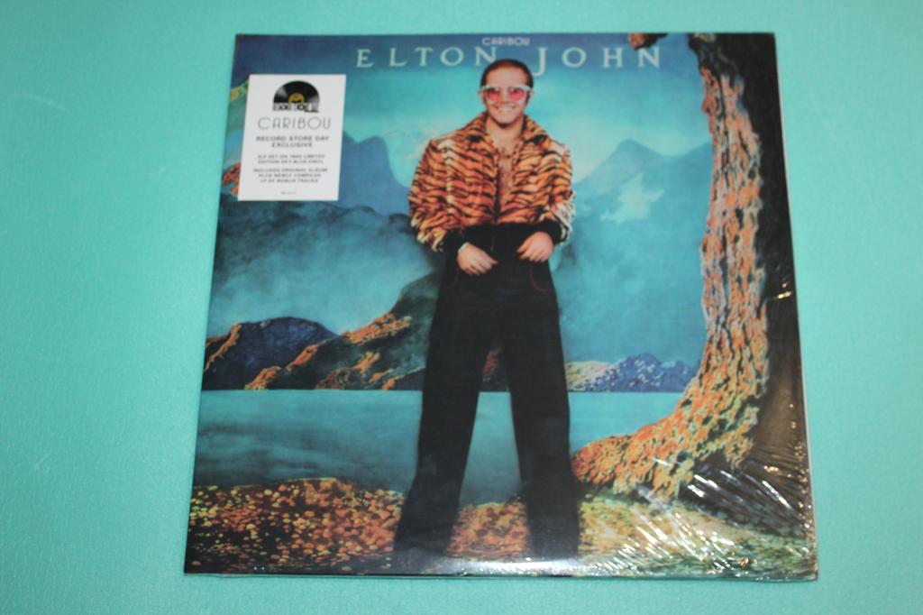 John, Elton / Caribou / EU 2 LP BLUE