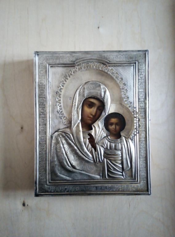 Казанская Пресвятая Богородица. Серебро 84 пр. 19 век.