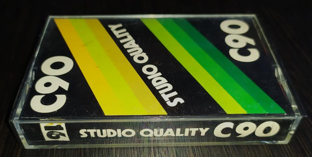 Аудиокассета Studio Quality  C 90 не частая