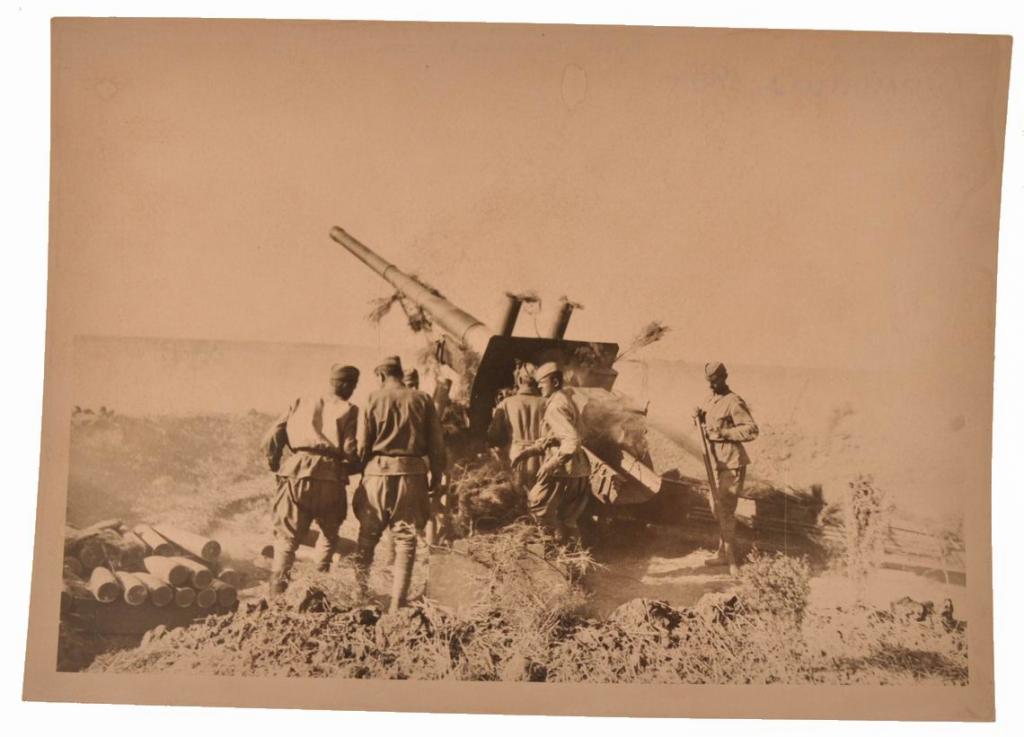 Большая фотография с артиллеристами, Сталинград