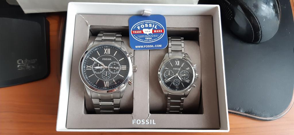 СОВЕРШЕННО НОВАЯ ПАРА ЧАСОВ FOSSIL BQ-2146SET.М+Ж.