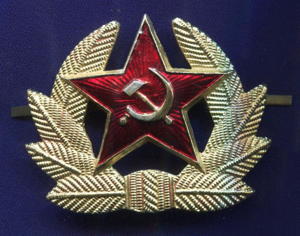 Кокарда «Сержантский и рядовой состав роты Советской Армии» Алюминий Усы