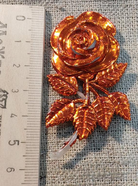 Брошь, " Цветок Роза ", пластик, Винтаж СССР - 90-е.