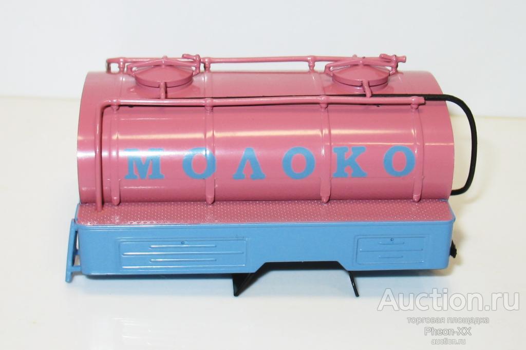 1/43 з/ч цистерна Молоко от ГАЗ-53 АЦПТ-3,3 (SSM)