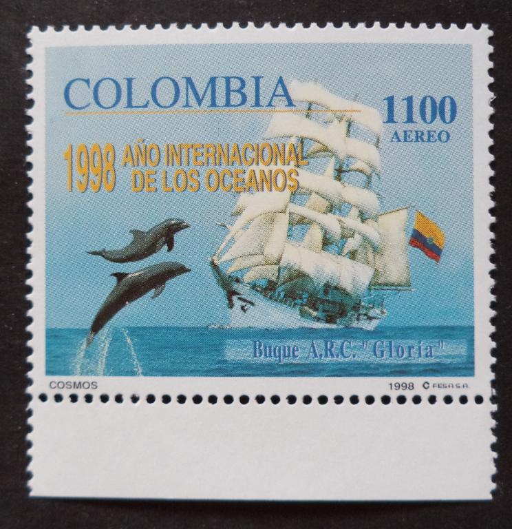 Колумбия 1998 г. Корабль . Дельфин . Год океана **  л.20