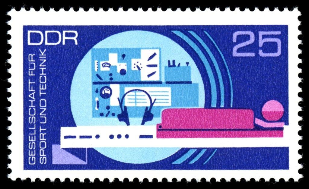 (1972-050) Марка Германия (ГДР) "Радио-спорт" Ассоциация спорта III 